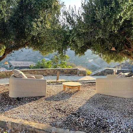 Villa Estee, Luxury Villa With Private Infinity Pool And Jacuzzi Eloúnda Exterior foto