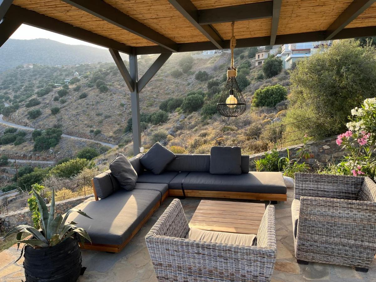 Villa Estee, Luxury Villa With Private Infinity Pool And Jacuzzi Eloúnda Exterior foto