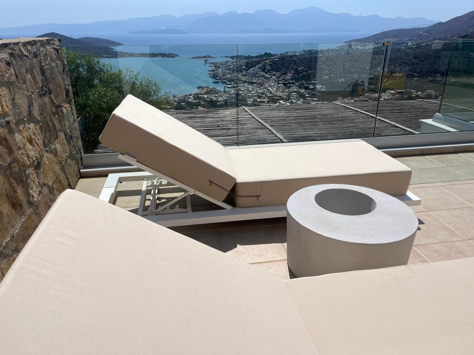 Villa Estee, Luxury Villa With Private Infinity Pool And Jacuzzi Eloúnda Exterior foto