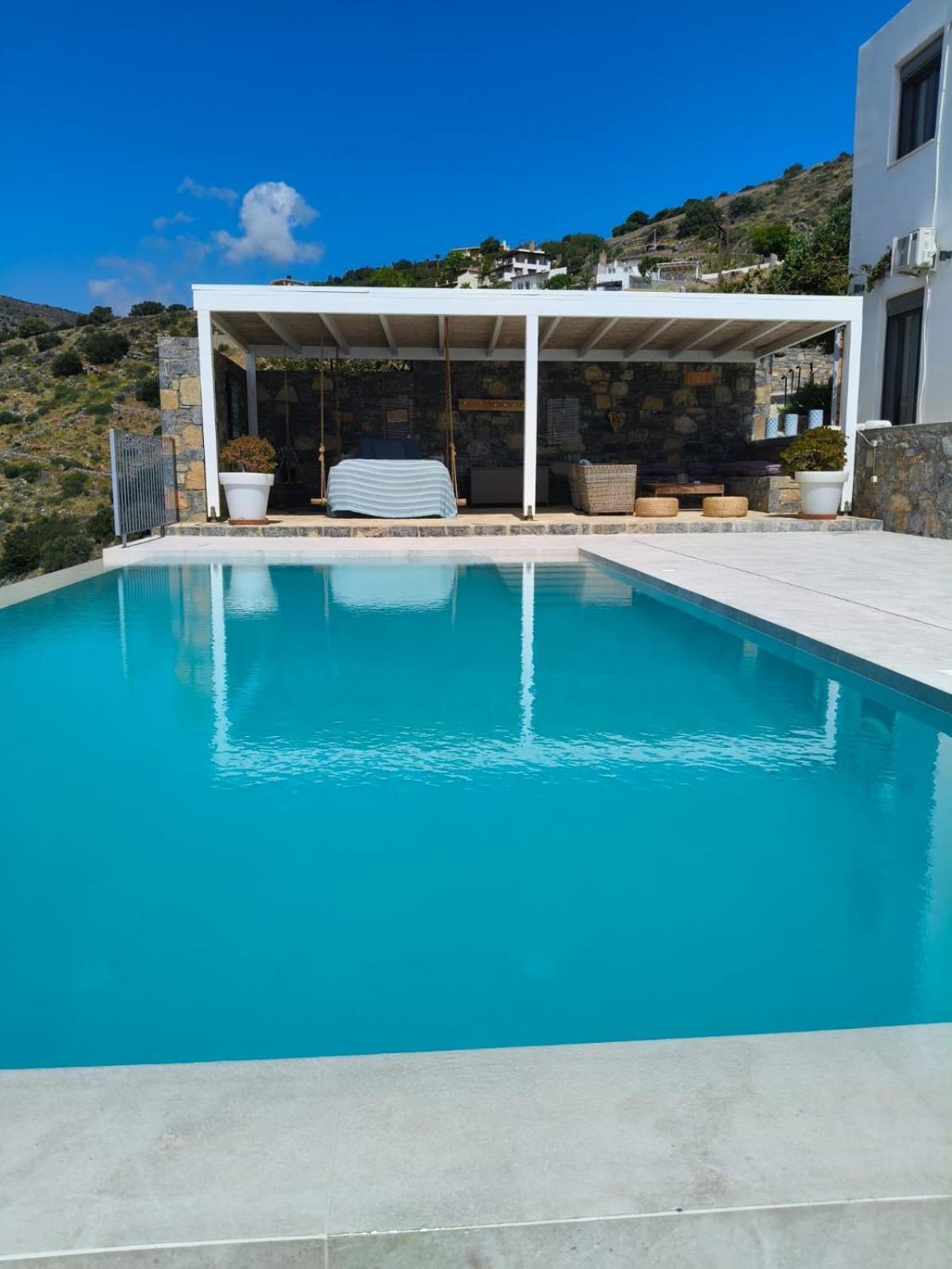 Villa Estee, Luxury Villa With Private Infinity Pool And Jacuzzi Eloúnda Exterior foto